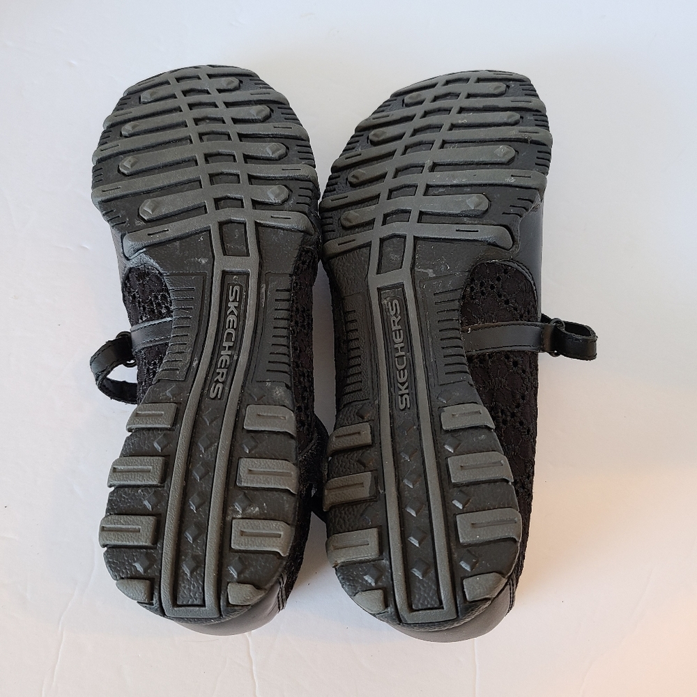 Black Skechers Velcro Shoes, 7M - Picture 9 of 9